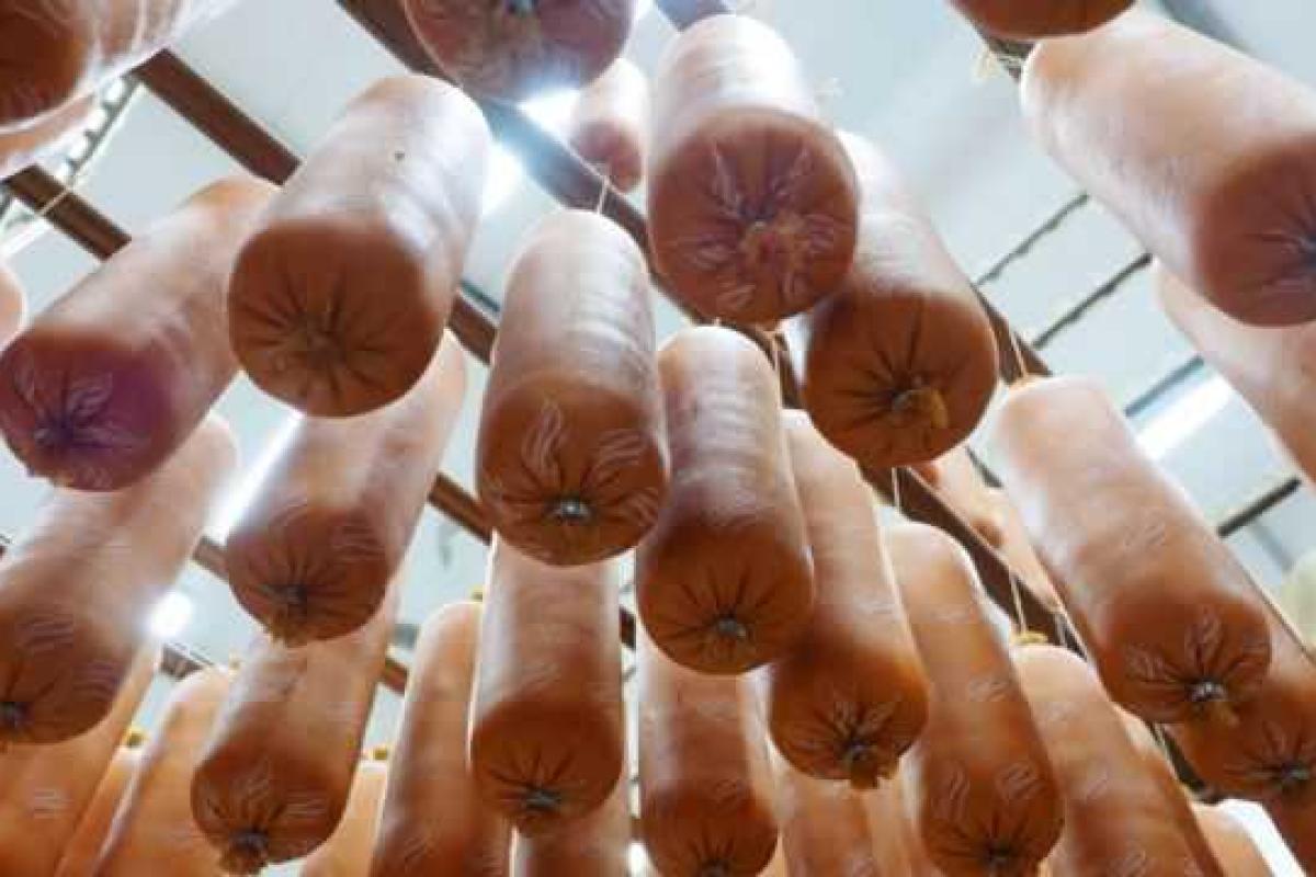 Из Киргизии депортируют британца из-за "конского пениса"