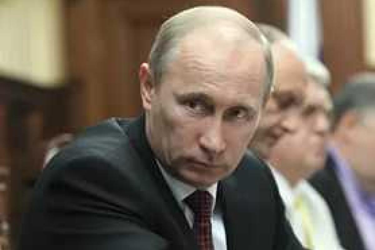 России необходим сдвиг пластов, вынос системы вместе с "телами вождей", - мнение