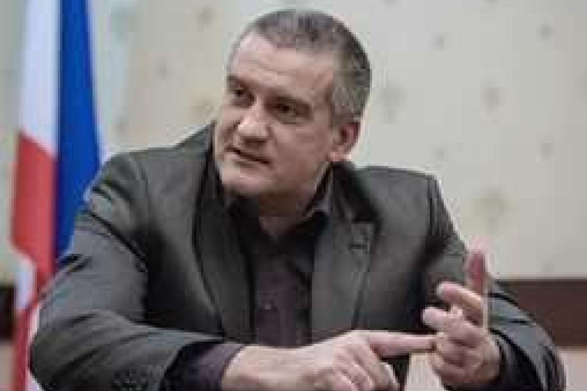 Время Аксенова уже прошло, если повезет - ему позволят жить, - журналист Время Аксенова уже прошло, если повезет - ему позволят жить, - журналист