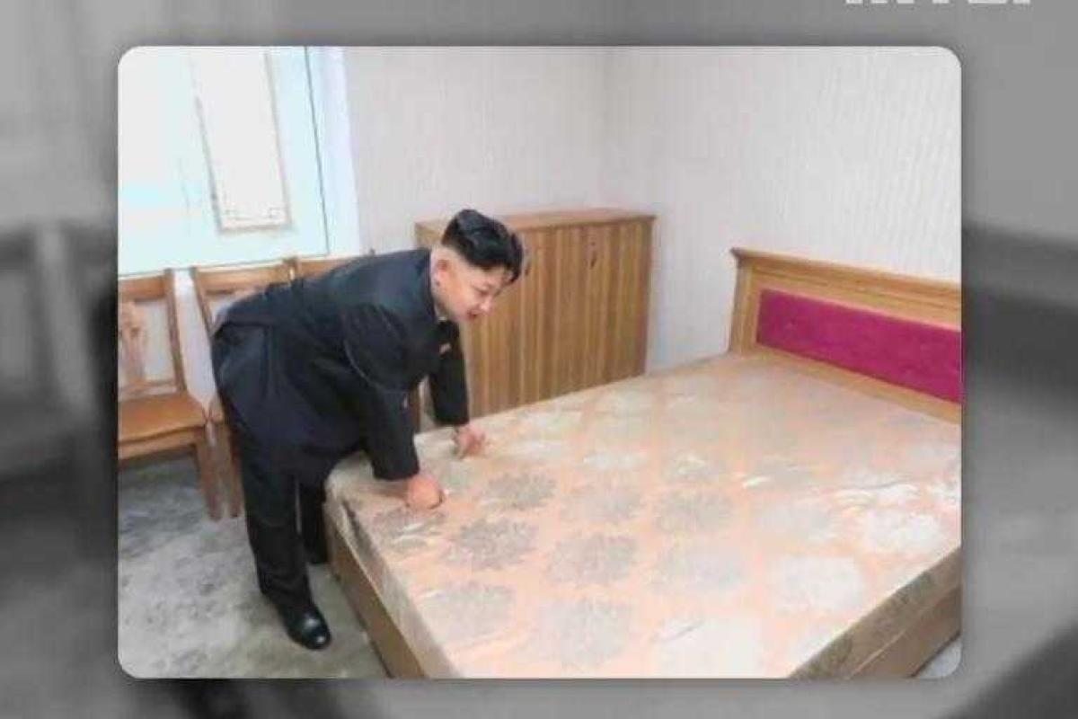 Фото Ким Чен Ына с кроватью высмеяли в интернете Фото Ким Чен Ына с кроватью высмеяли в интернете