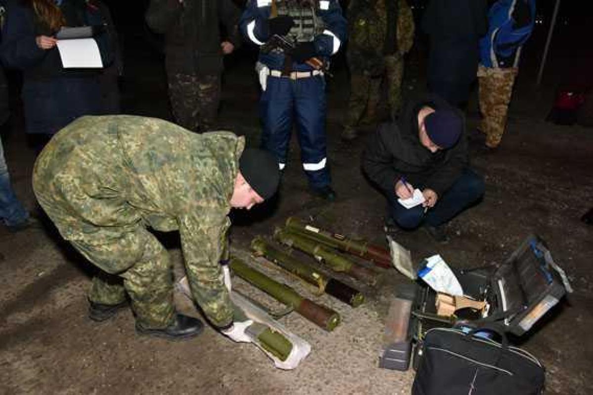 Полиция Донетчины будет перекрывать все возможные каналы утечки боеприпасов из зоны АТО Полиция Донетчины будет перекрывать все возможные каналы утечки боеприпасов из зоны АТО