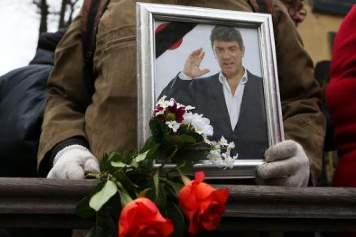 В СМИ попала информация о двух неудачных попытках убийства Немцова В СМИ попала информация о двух неудачных попытках убийства Немцова