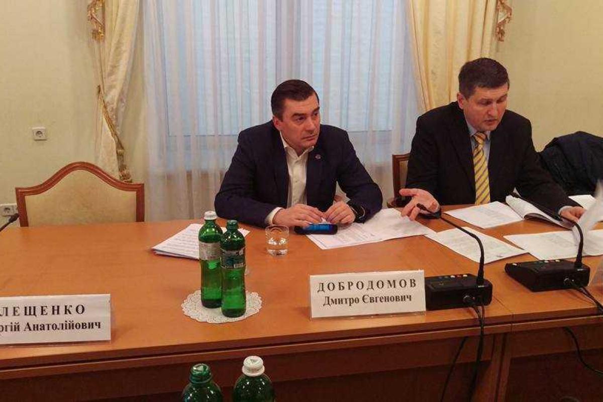 Б. Береза: Главный "борец с коррупцией" Лещенко не явился на заседание комитета