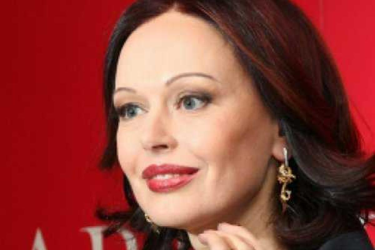 Поклонники Безруковой удивлены ее новым образом 