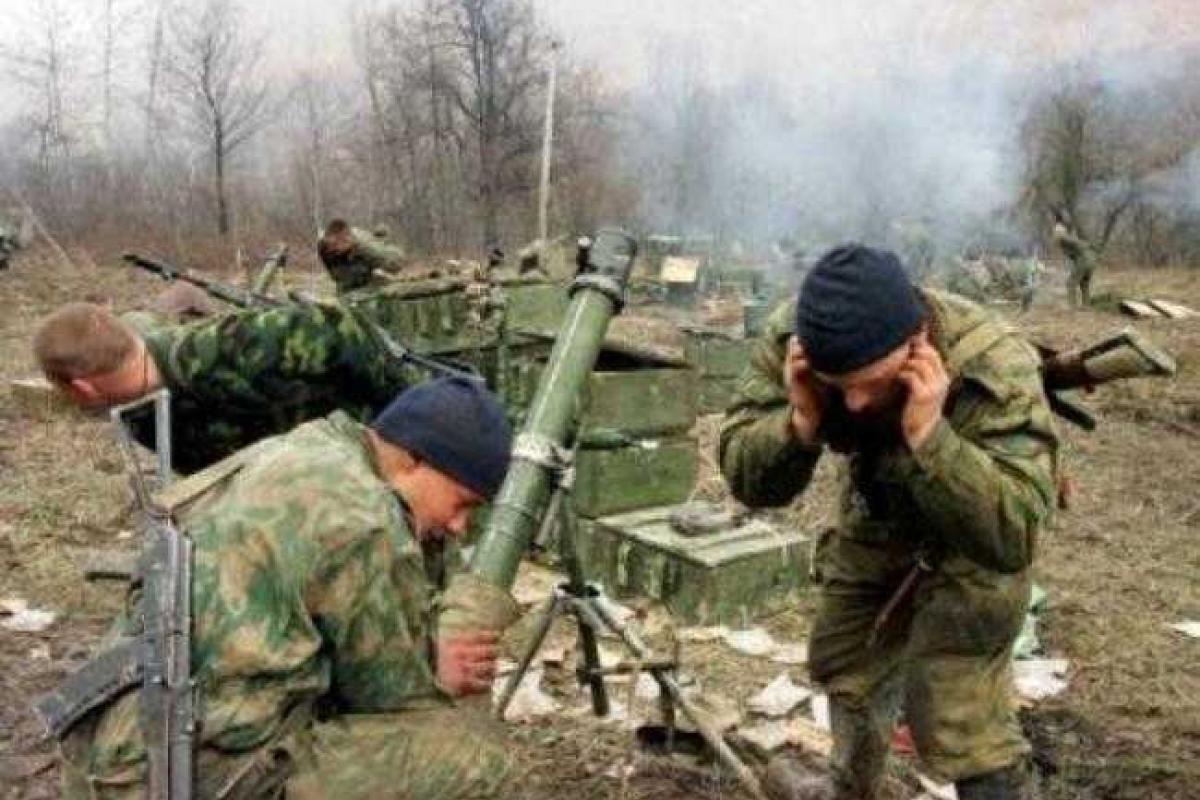 Боевики лупят из крупнокалиберных минометов по позициям ВСУ из жилых кварталов Донецка - Стоп Террор Боевики лупят из крупнокалиберных минометов по позициям ВСУ из жилых кварталов Донецка - Стоп Террор