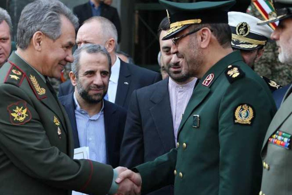 Загадочный визит: Шойгу внепланово вылетел в Иран