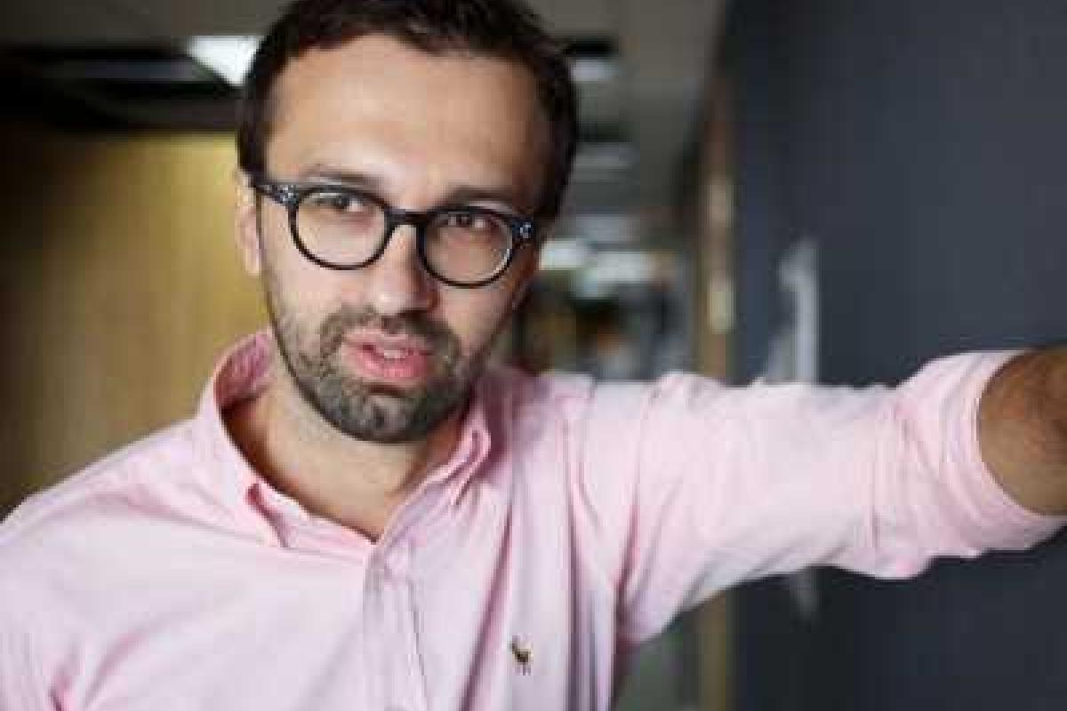 Лещенко: Правительство обречено до тех пор, пока его возглавляет Яценюк