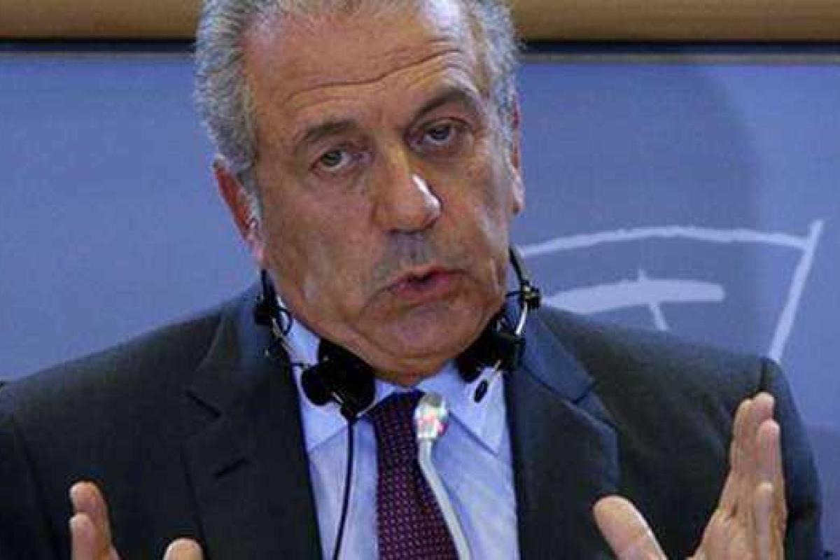 Еврокомиссар: В случае провала переговоров ЕС - Турция произойдет катастрофа