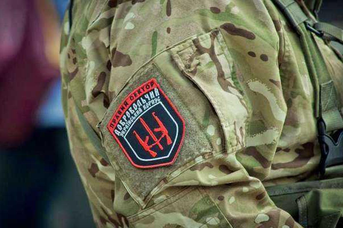 В военной прокуратуре Украины ДУК «Правый сектор» назвали НВФ