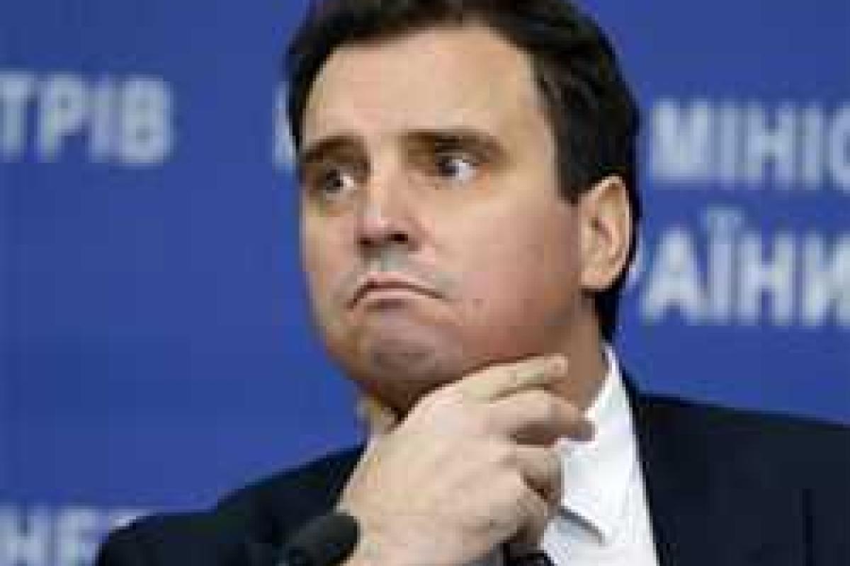 Абромавичус готов остаться в Кабмине, но при одном условии