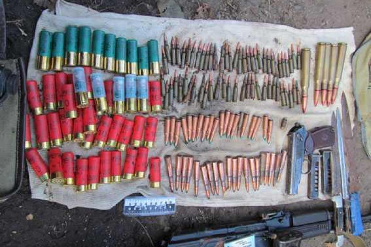 В Славянске полиция задержала завхоза бывшего «министра обороны ДНР» Гиркина В Славянске полиция задержала завхоза бывшего «министра обороны ДНР» Гиркина