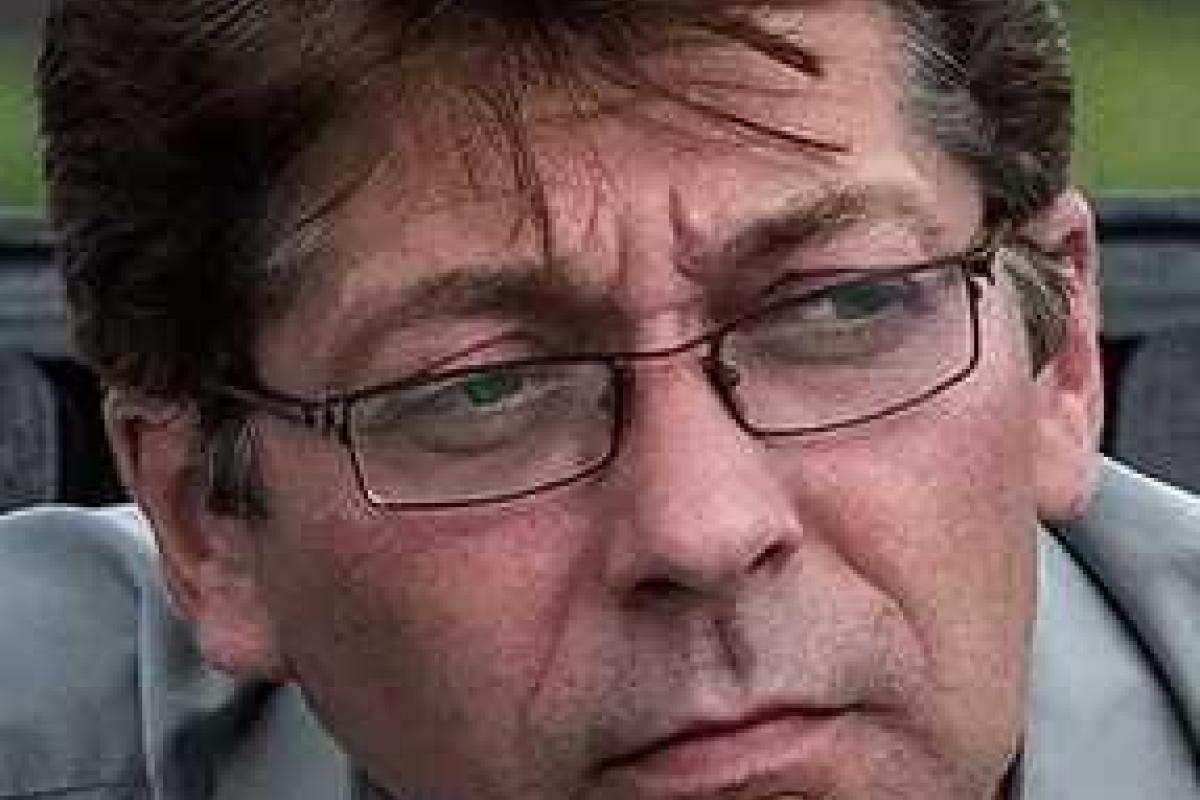 Сотник: С самого "верха" спущена разнарядка прекратить предвыборную агитацию, особенно - за "Единую Россию"