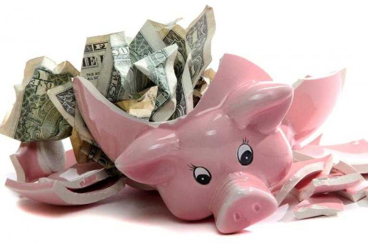 Впервые за последние 17 лет расходы россиян превысили доходы