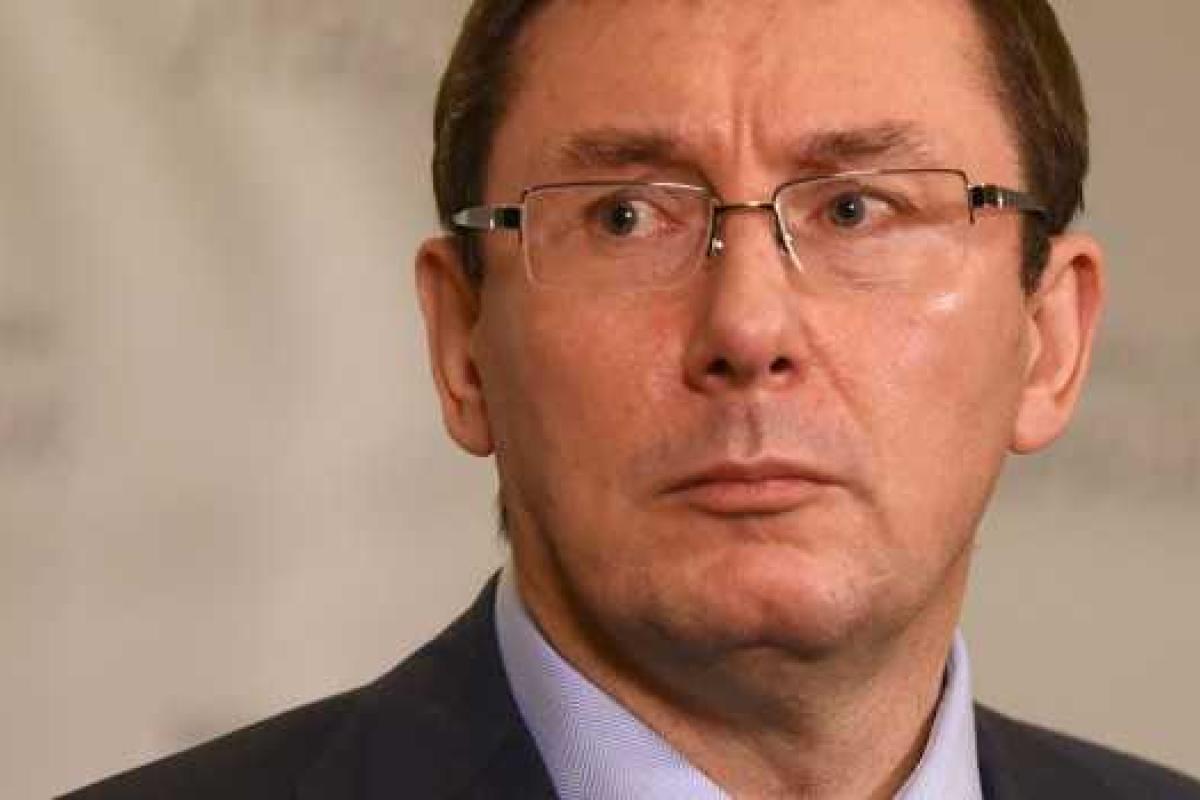Луценко: Наступает время, когда общество перестает верить премьеру