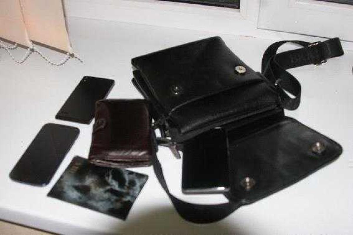 На столичной Оболони знакомство киевлянина с уроженцем Донетчины завершилось ограблением На столичной Оболони знакомство киевлянина с уроженцем Донетчины завершилось ограблением