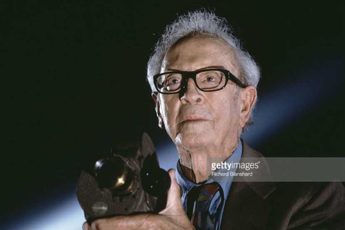 Скончался 103-летний оператор фильмов об Индиане Джонсе