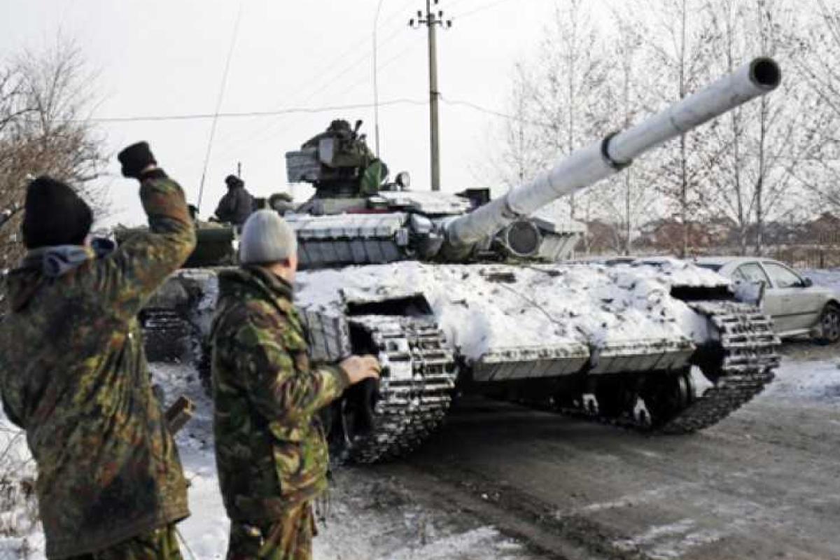 Пророссийские боевики 35 раз нарушали условия перемирия - штаб Пророссийские боевики 35 раз нарушали условия перемирия - штаб