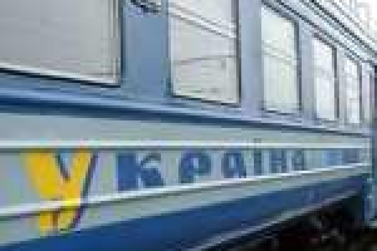 «Укрзализныця» просит не прекращать сообщение с Донбассом «Укрзализныця» просит не прекращать сообщение с Донбассом