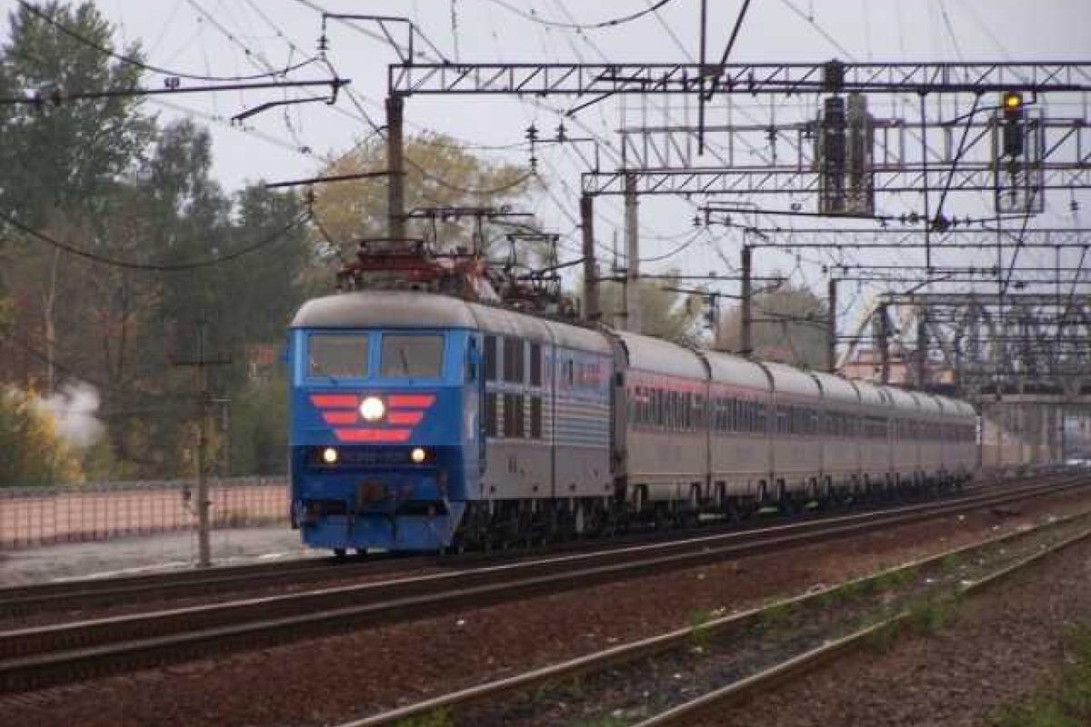 Украинские железнодорожники поддержат Надежду Савченко Украинские железнодорожники поддержат Надежду Савченко