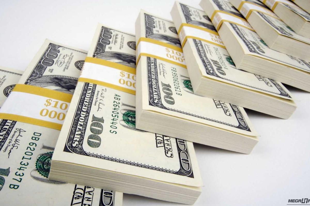 В Днепропетровске разоблачили нелегальный пункт обмена валюты