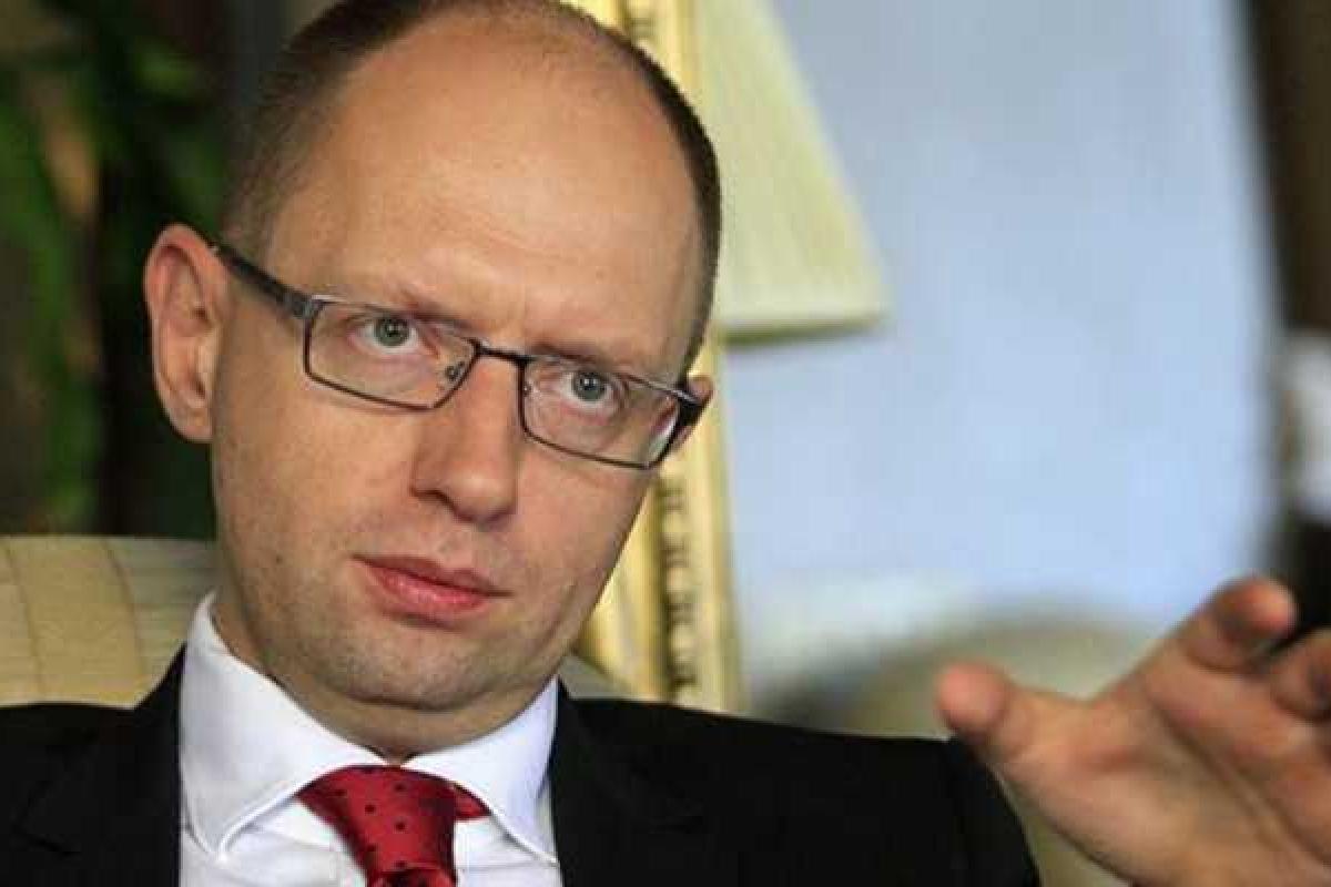 Яценюк считает, что политический кризис в Украине скоро будет преодолен Яценюк считает, что политический кризис в Украине скоро будет преодолен