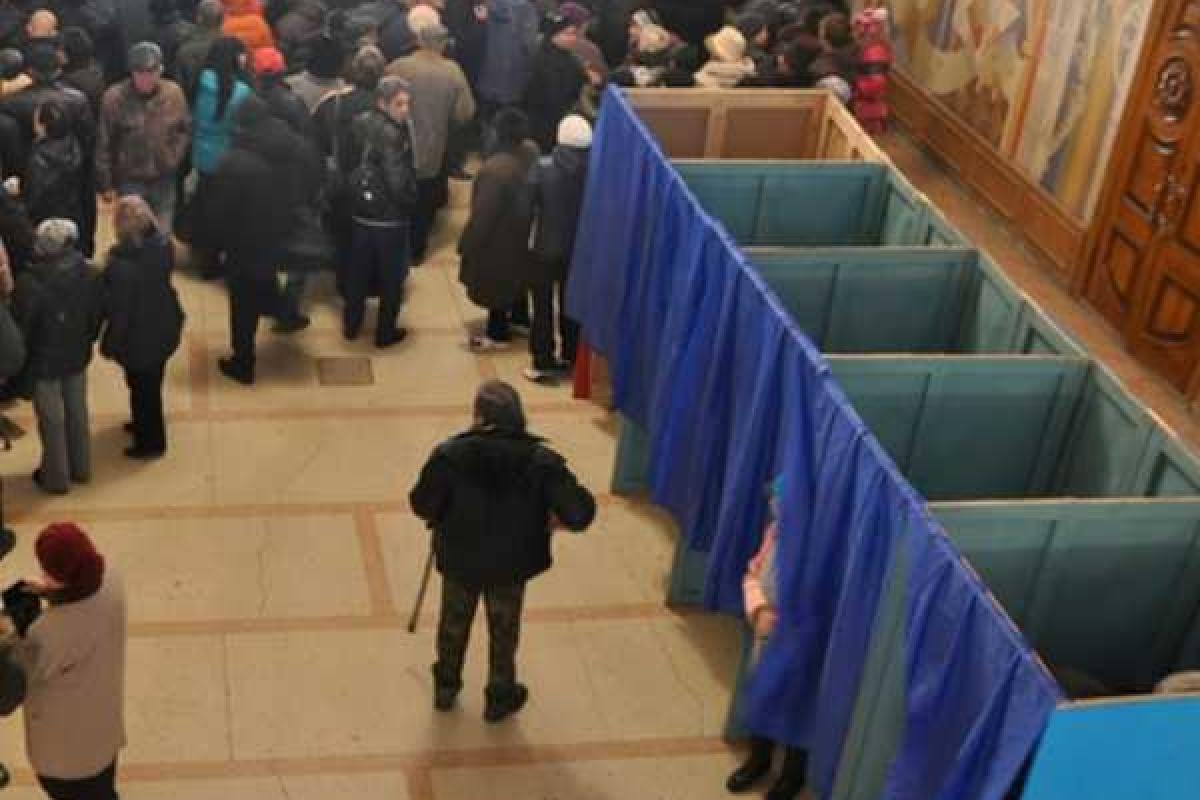 В АП рассказали, когда могут состояться выборы в оккупированном Донбассе