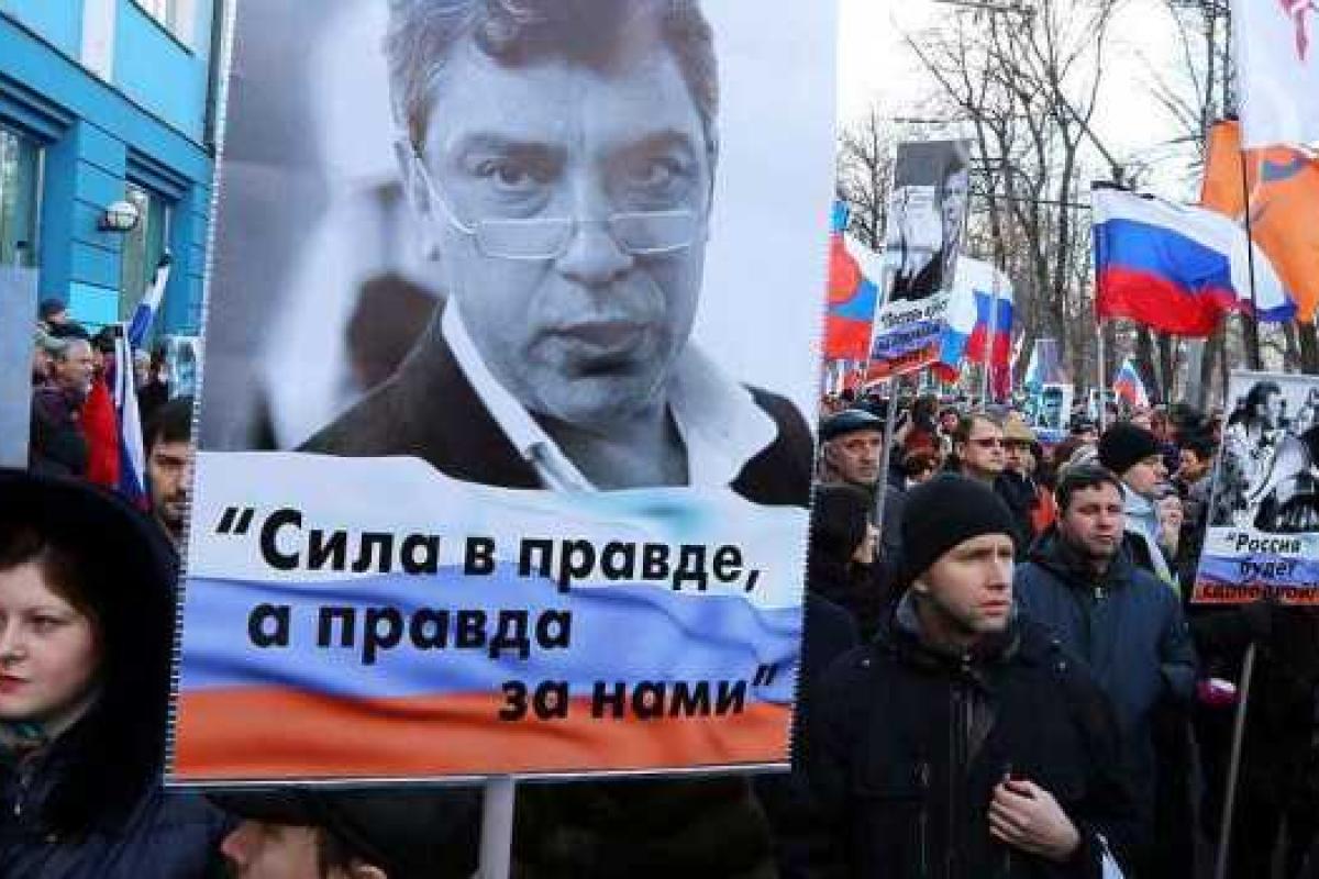 Портников: Убийство Немцова убило оппозицию в РФ 