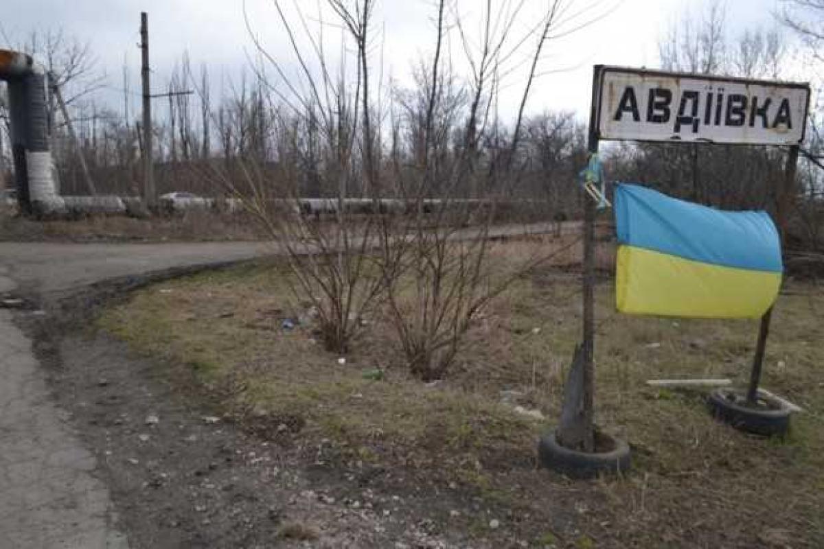 Боевики штурмуют Авдеевскую "промку" танками и САУ, украинские воины дают достойный ответ