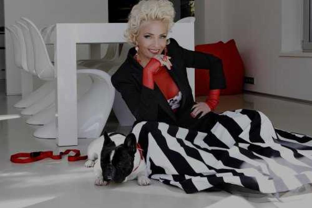 Певице Лайме Вайкуле сегодня исполняется 62 года Певице Лайме Вайкуле сегодня исполняется 62 года