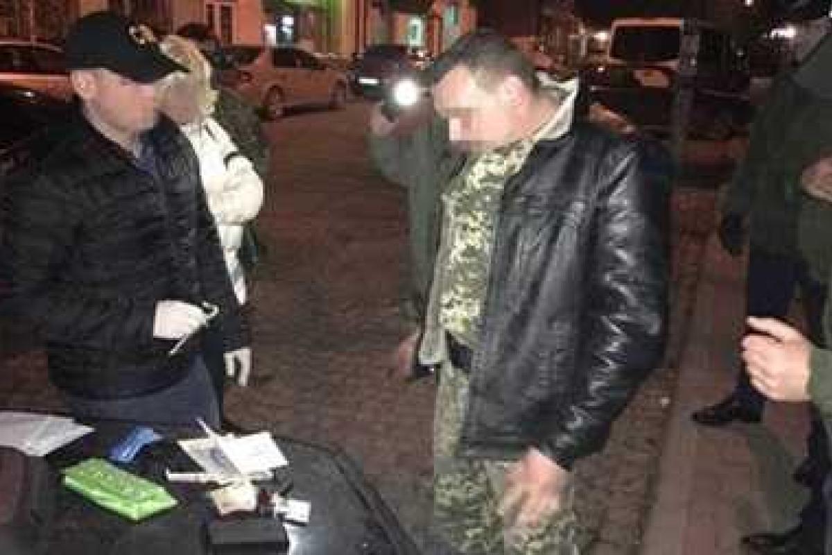 За контрабанду янтаря задержаны двое пограничников За контрабанду янтаря задержаны двое пограничников