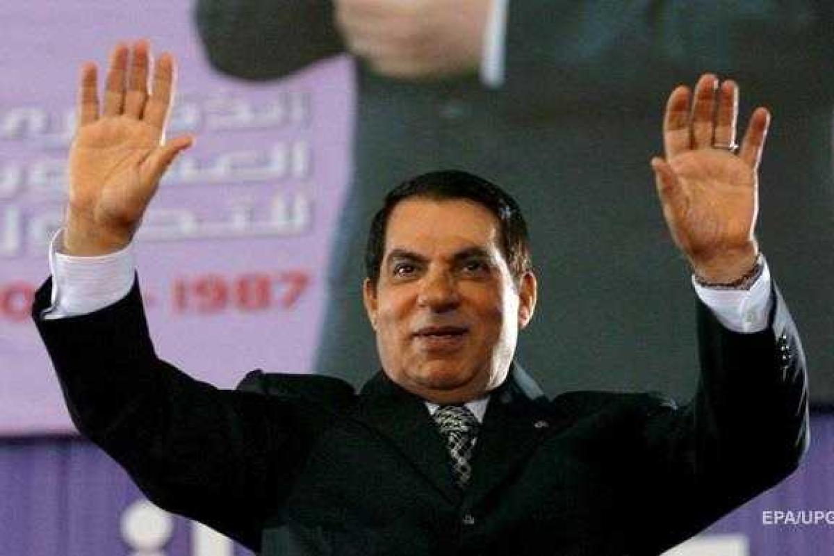 Бывший президент Туниса заочно приговорен к 10 годам тюрьмы