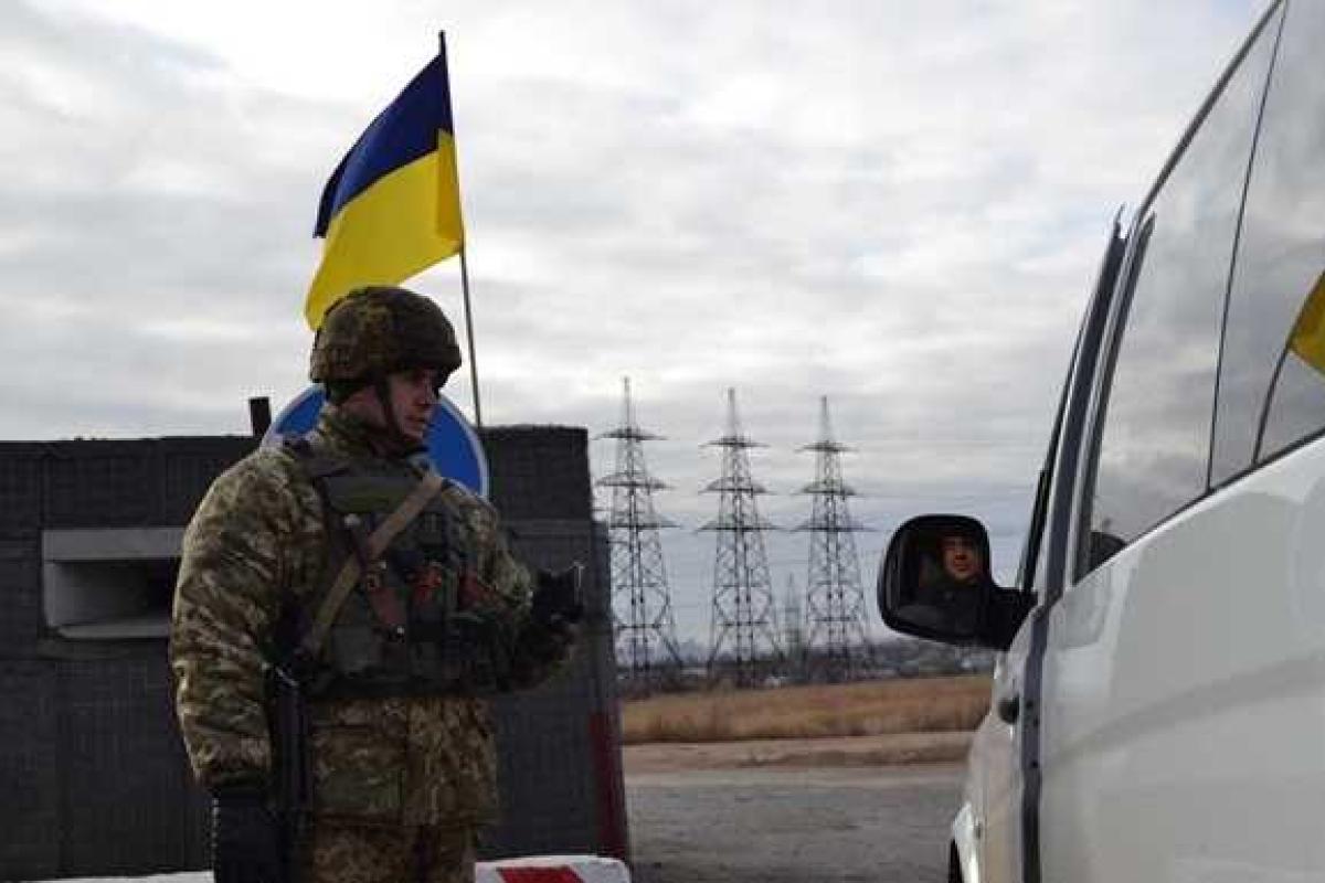 На пункте пропуска Зайцево скопилось полтысячи автомобилей