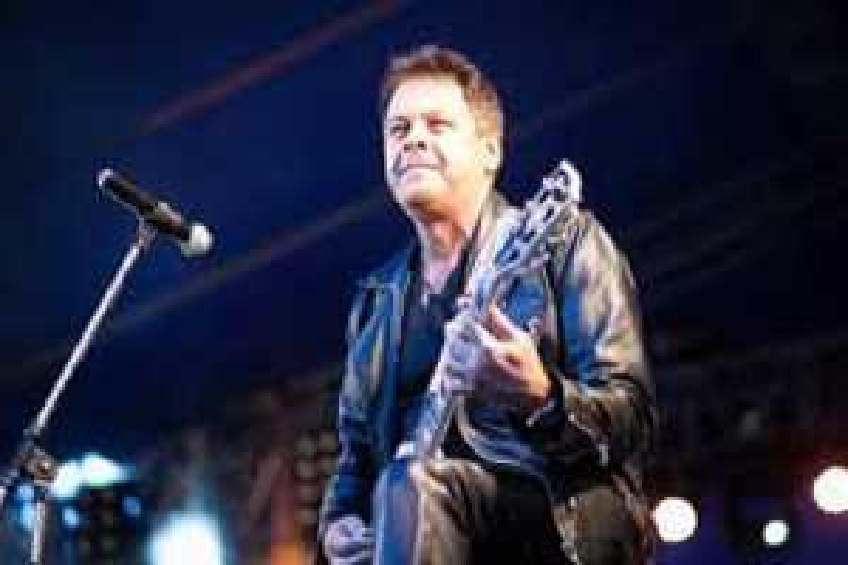 Бывший гитарист "Землян" пытается скрыть, что насмерть сбил человека Бывший гитарист "Землян" пытается скрыть, что насмерть сбил человека