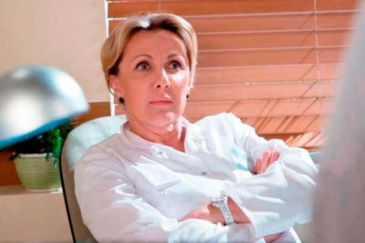 Актриса Елена Яковлева призналась, что всерьез переживает за своего сына