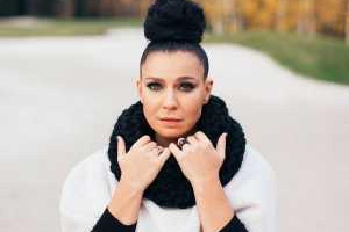 Певица Елка показала свое старое фото и рассказала о детских мечтах Певица Елка показала свое старое фото и рассказала о детских мечтах