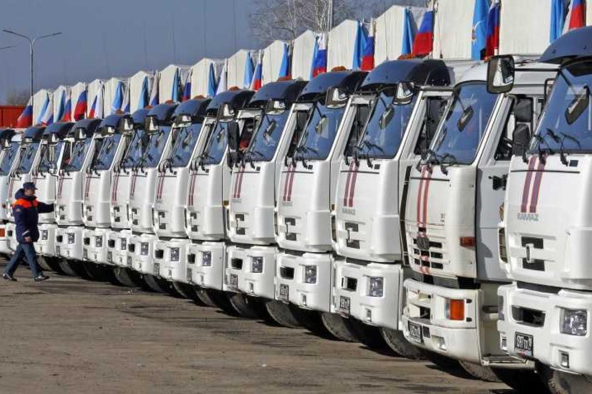 РФ готовит для Донбасса очередной "гумконвой" РФ готовит для Донбасса очередной "гумконвой"