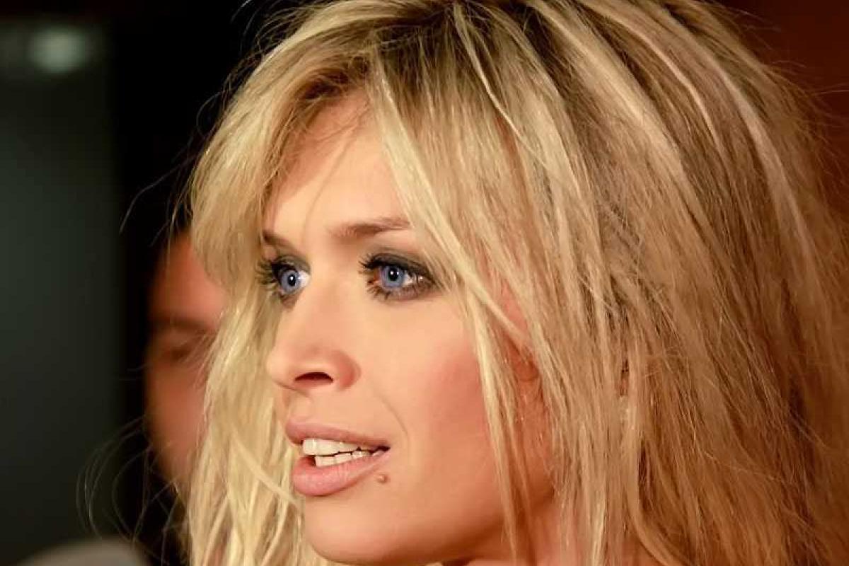 Вера Брежнева прокомментировала слухи о своей беременности 