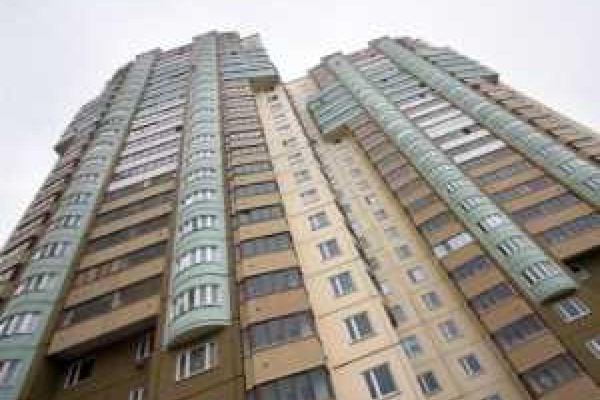 Гражданин Франции выбросился из окна в центре Москвы