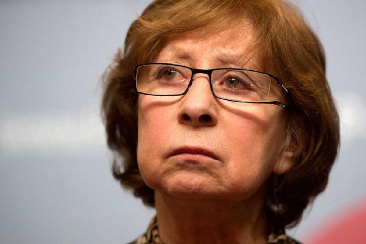 Лия Ахеджакова: Надечка, живите. Это очень важно, чтобы Вы выжили Лия Ахеджакова: Надечка, живите. Это очень важно, чтобы Вы выжили