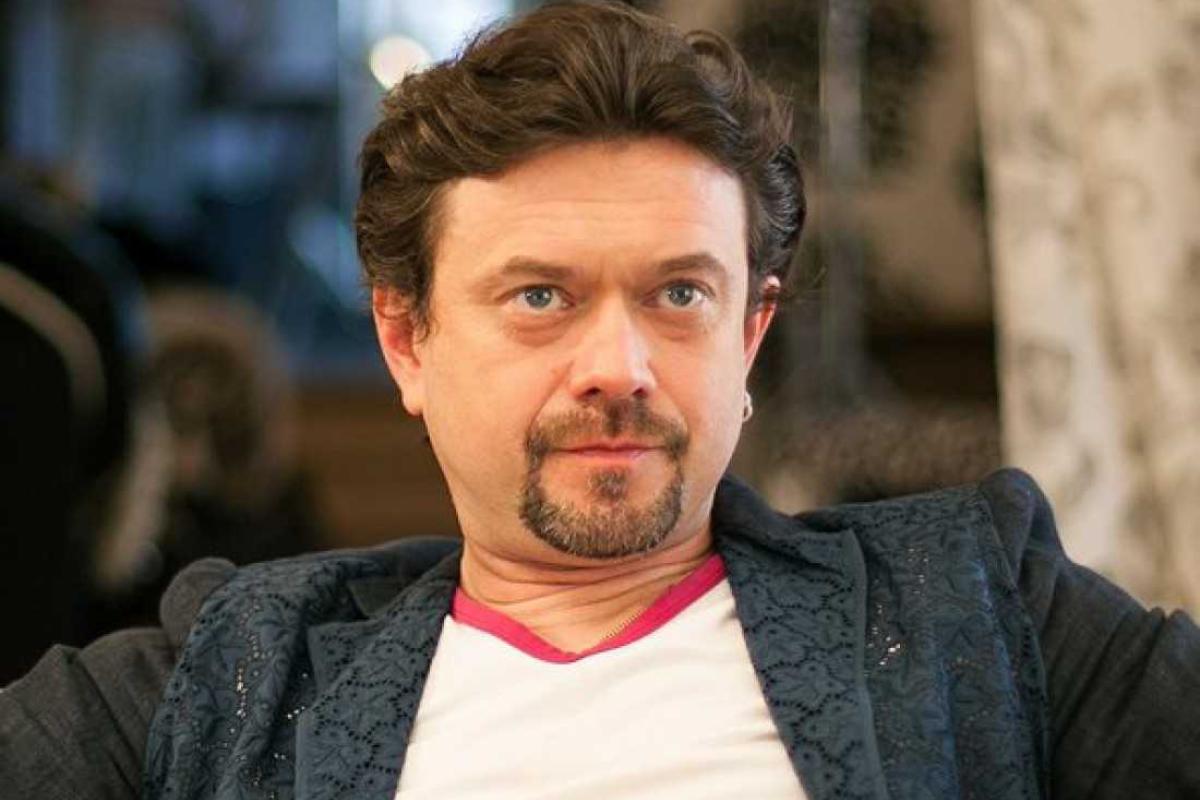 Остап Ступка готовится стать дедом