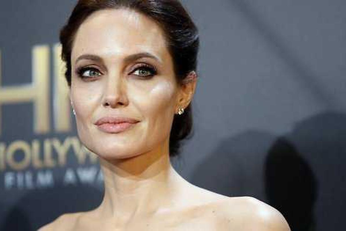 Анджелина Джоли закончила съемки своего нового фильма