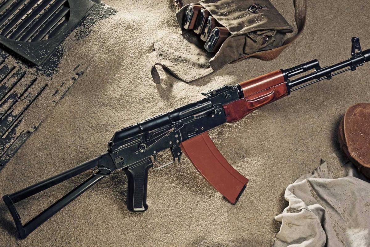 Индия будет производить автоматы Калашникова новой серии для России