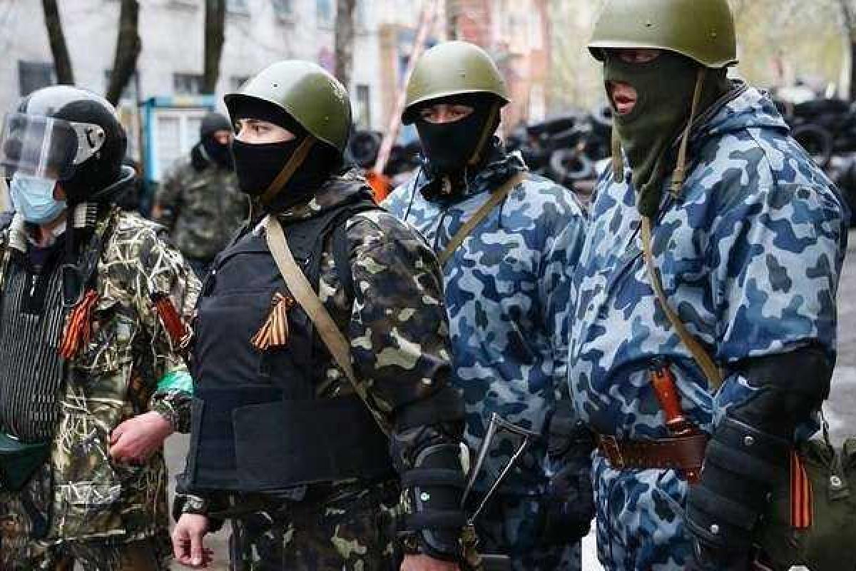 В Горловке пьяные российские военные захватили в заложники бригаду скорой – разведка В Горловке пьяные российские военные захватили в заложники бригаду скорой – разведка