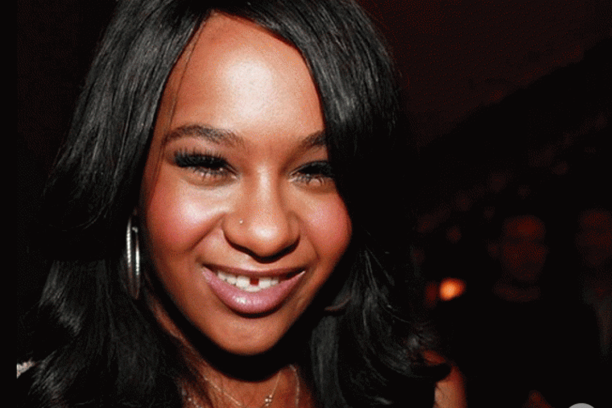 Дочь Уитни Хьюстон умерла от наркотиков и алкоголя Дочь Уитни Хьюстон умерла от наркотиков и алкоголя