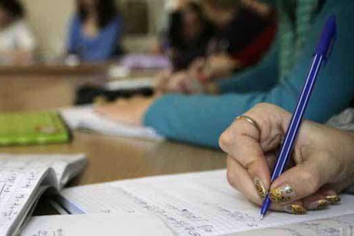 Абитуриентам «ЛНР» ввели единый вступительный экзамен