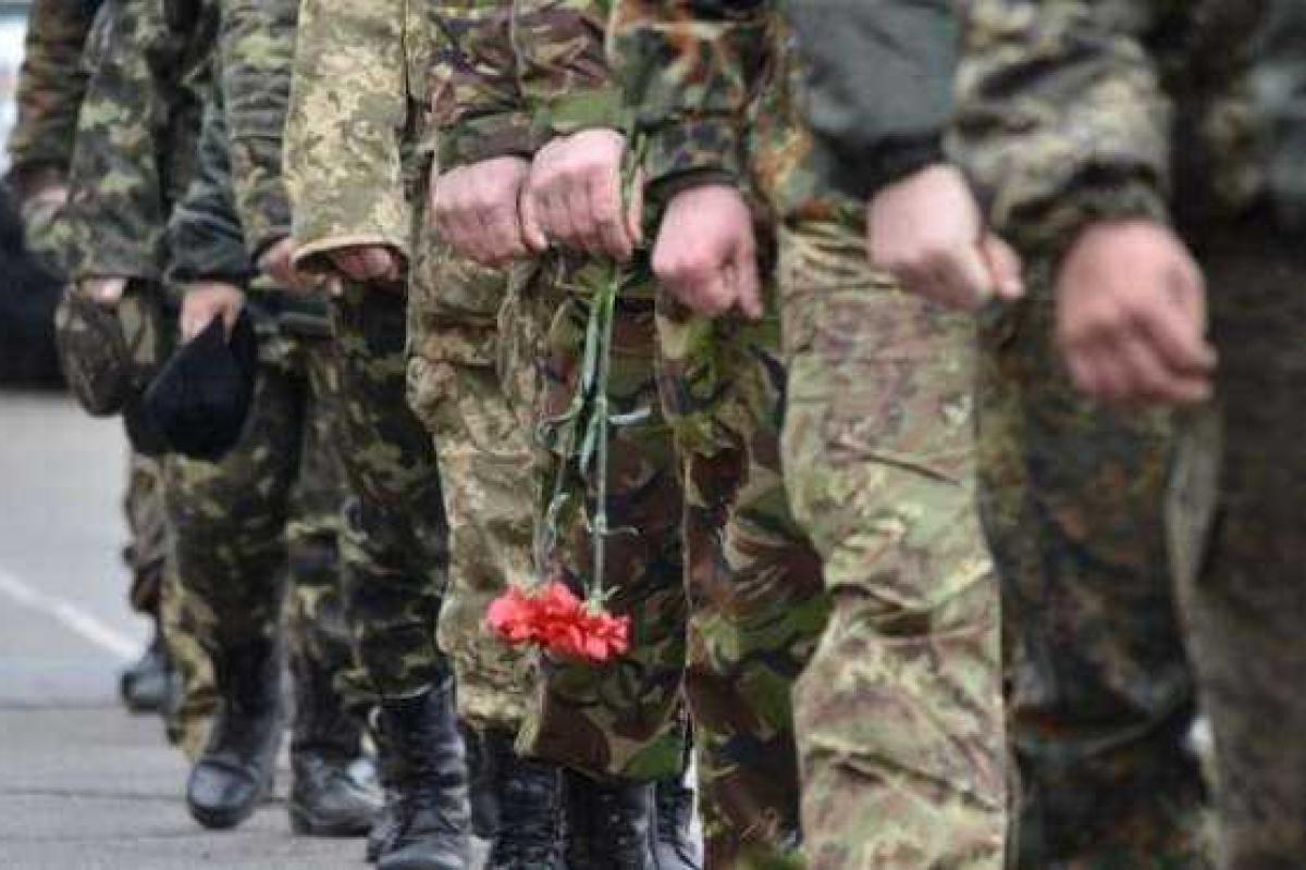 В убийстве участника АТО подозревают бывшего украинского военнослужащего В убийстве участника АТО подозревают бывшего украинского военнослужащего