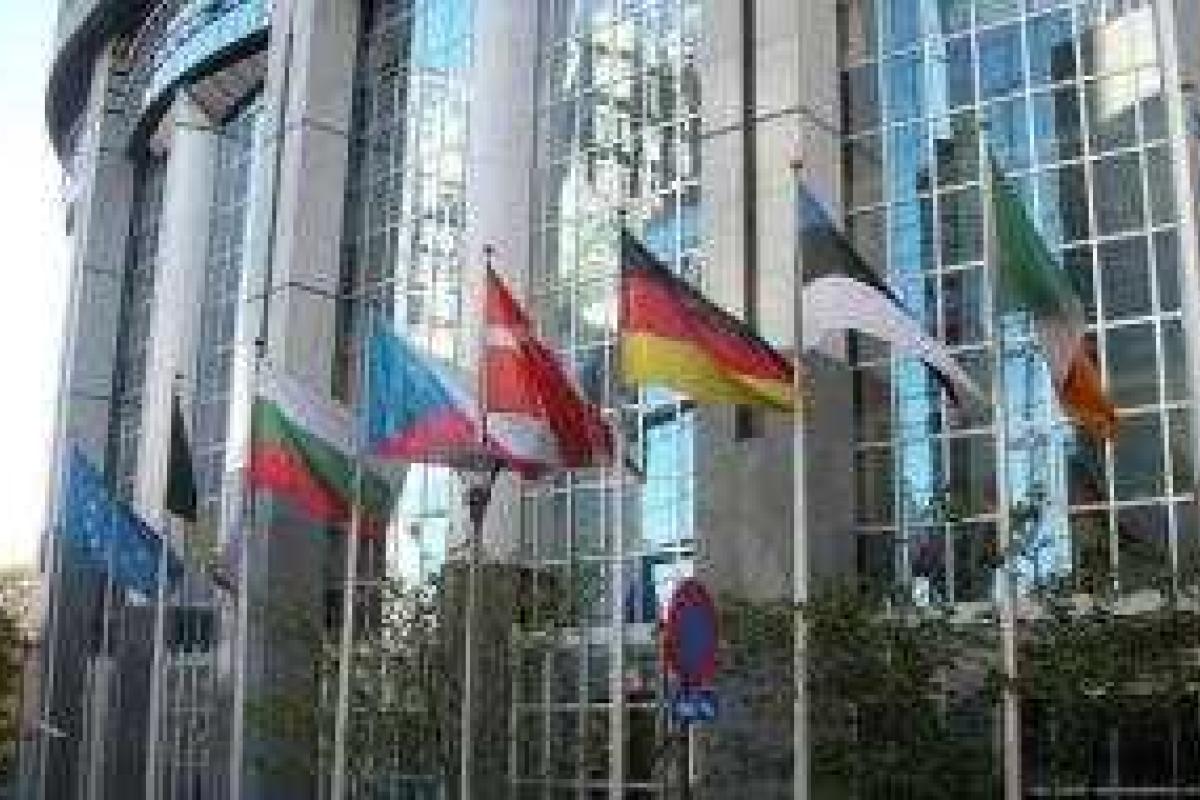 Безвизовый режим для Украины и Грузии будет рассмотрен по отдельности