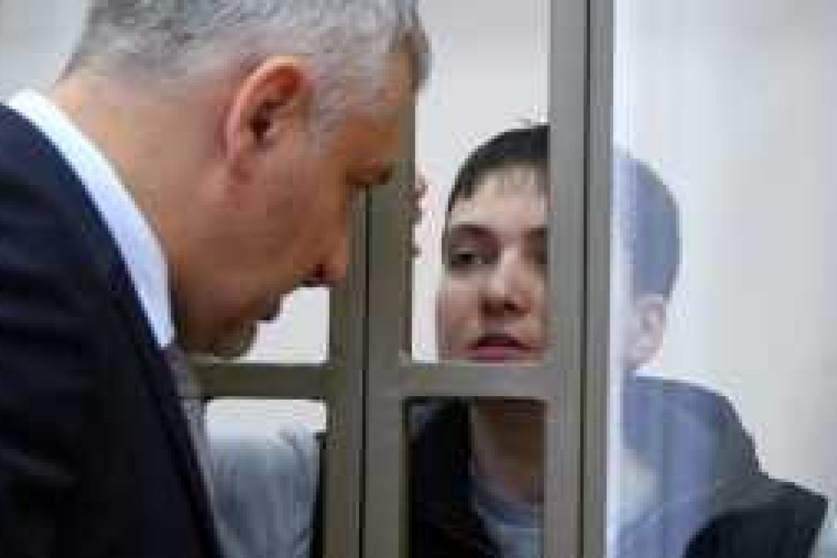 Фейгин: Журналисты и адвокаты могут не попасть на суд к Савченко из-за крушения "Боинга"