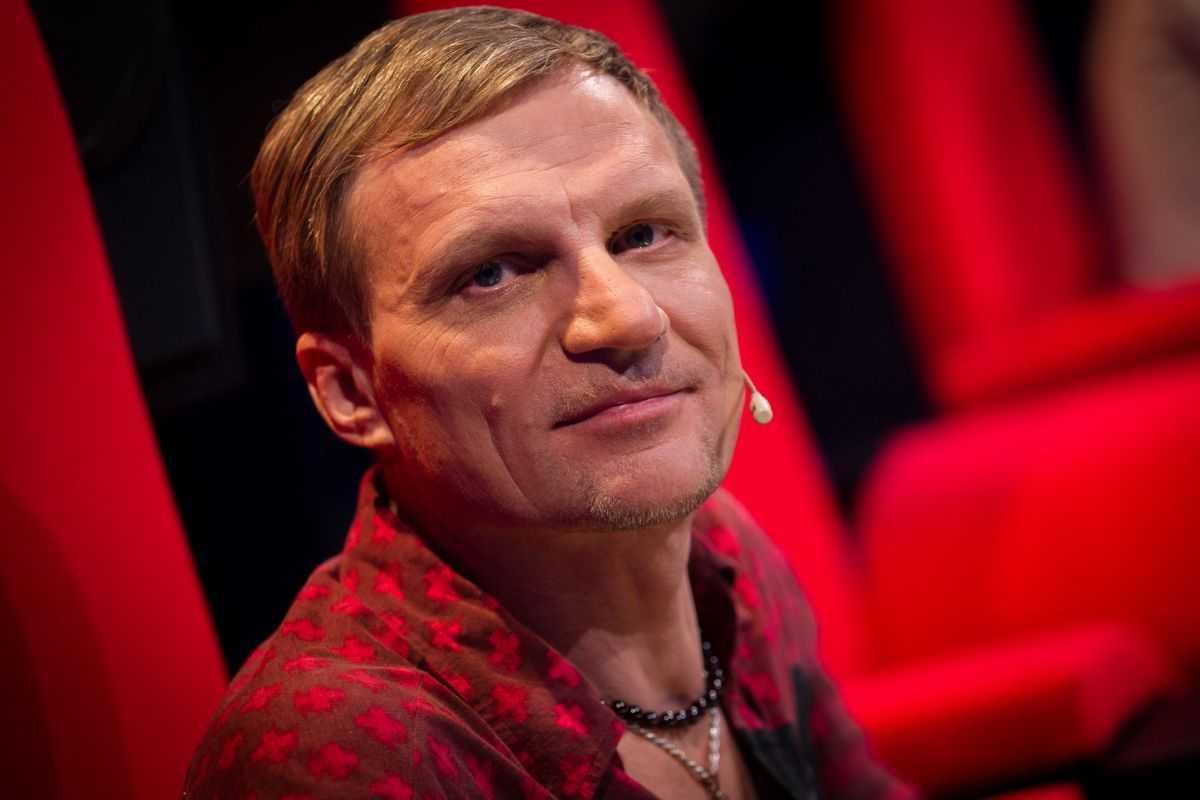 Олег Скрипка назвал Надежду Савченко настоящей Жанной Д’Арк Олег Скрипка назвал Надежду Савченко настоящей Жанной Д’Арк