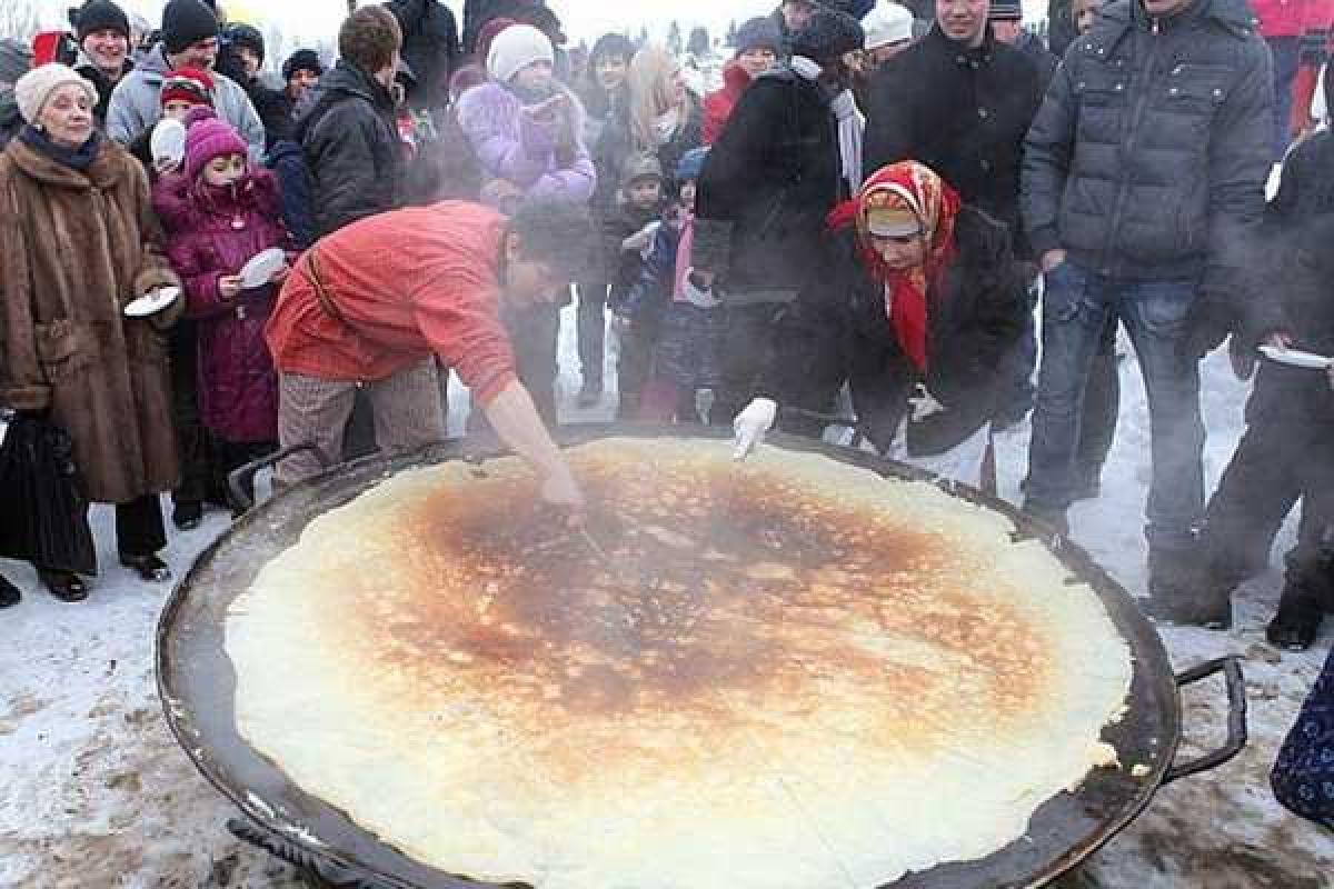 В Москве рекорд по выпеканию самого большого блина провалился